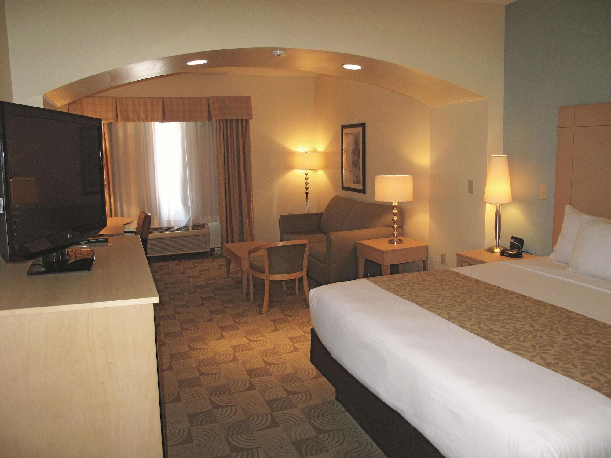 La Quinta By Wyndham Tucumcari Hotel Exterior photo